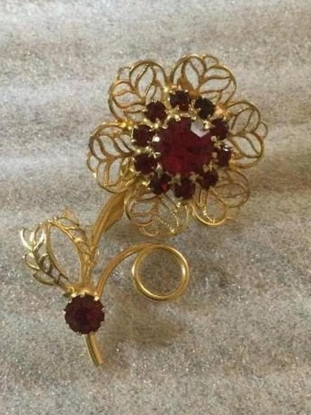 Red Rhinestone Flower Pin